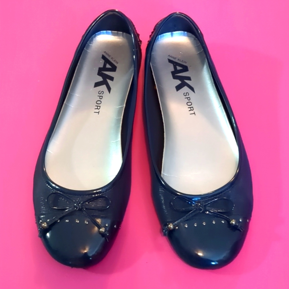 Anne Kleine navy flats size 10m